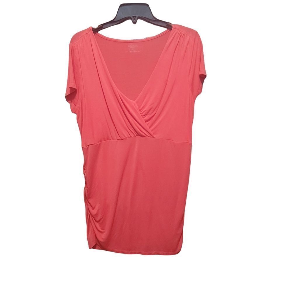 Motherhood coral short sleeve tee